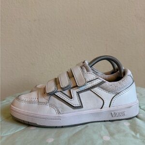 Vans Lowland ComfyCush Sneakers Womens size 5